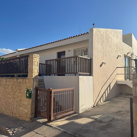 Melanos Village A21 Paphos Exterior photo